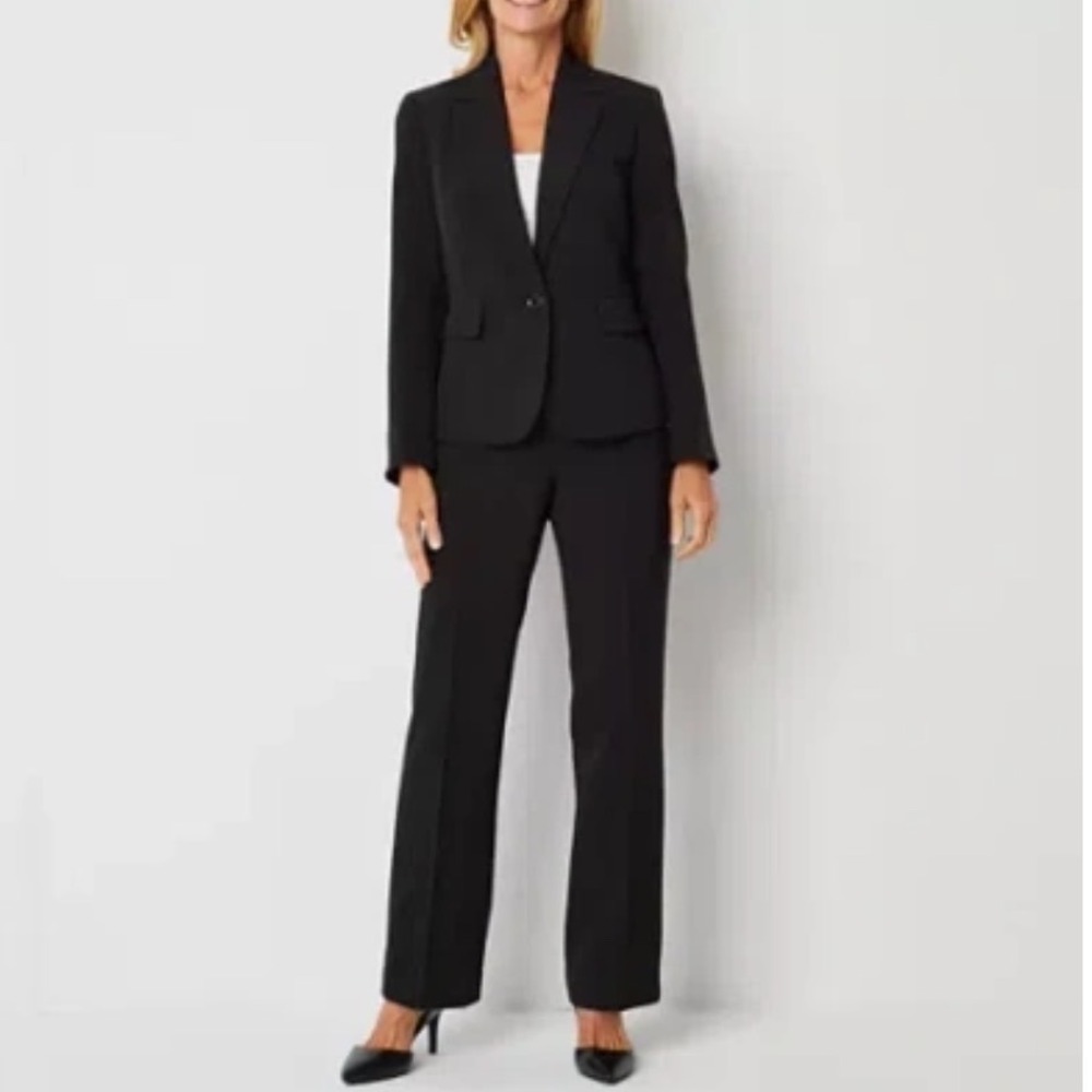 Le Suit Blazer & Straight Leg Pant Suit Set Black Size 8‎ New With Tags